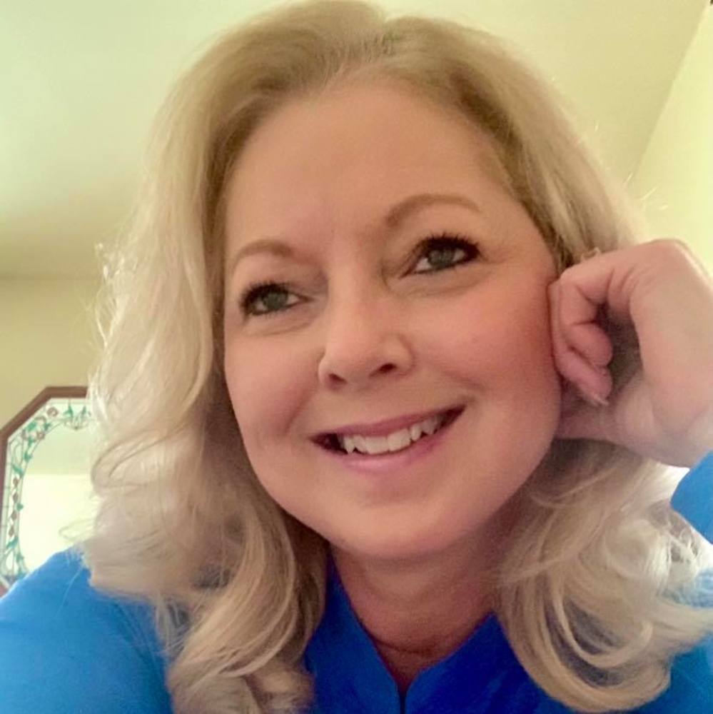 Meet your Posher, Sandra